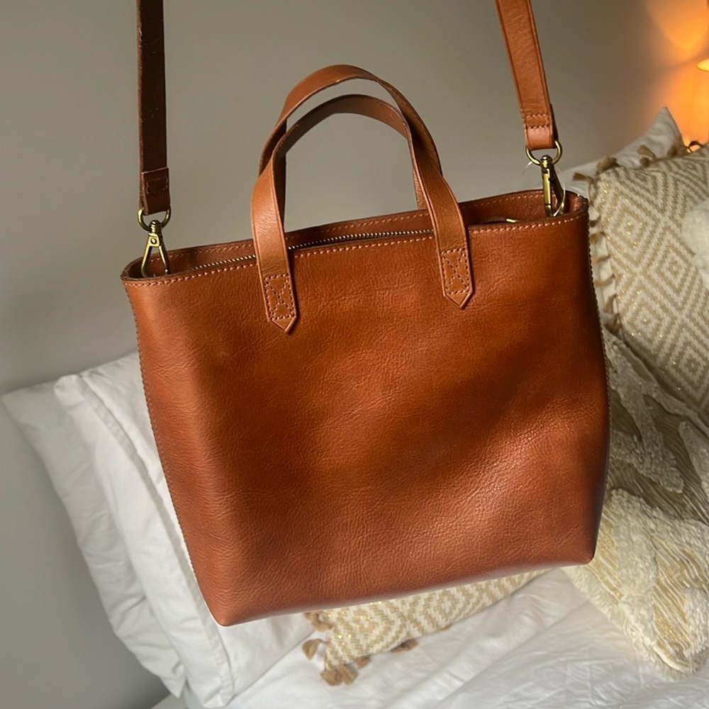 The Zip-Top Transport Crossbody